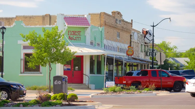 TOP REALTORS IN HUTTO