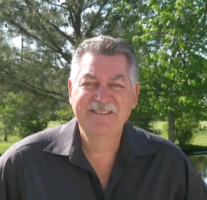 US Real Estate Titans: Meet the Top 10 Agents Redefining the Real Estate Market in the United States