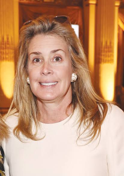 US Real Estate Titans : Meet the top 10 agents Redefining the housing market in the United States